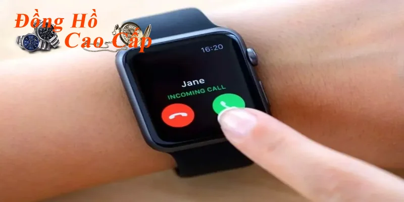 Xu hướng đồng hồ dùng nghe gọi nổi bật năm 2025