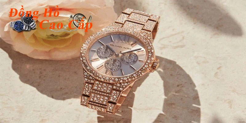 Khái quát một vài thông tin về đồng hồ Michael Kors